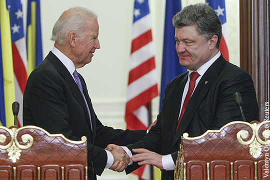 США пообещали Украине третий транш в 1 млрд долларов на реформы
