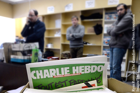 В Charlie Hebdo отреагировали на теракты во Франции