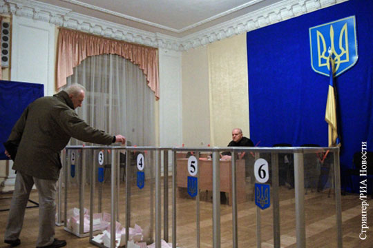 Украинские выборы отличились низкой явкой и «возвращением Коломойского»