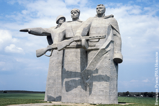 Китай задумался о реконструкции советских памятников в России для турпоездок
