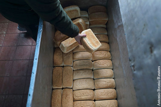 Жители Украины вынуждены экономить даже на хлебе