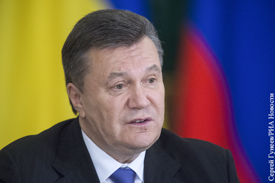 Янукович: Киев был вынужден обратиться к России за займом в 15 млрд долларов