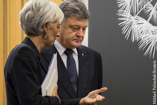 МВФ пригрозил прекратить программу кредитования Украины