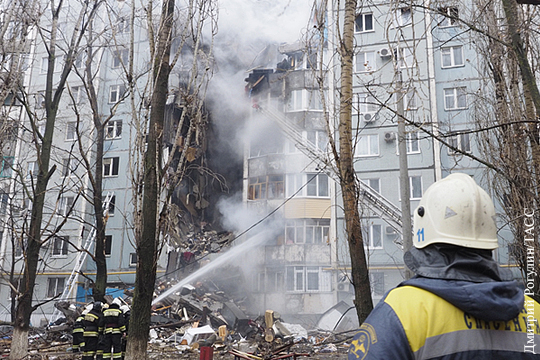Дом обрушился от двойного взрыва в Волгограде