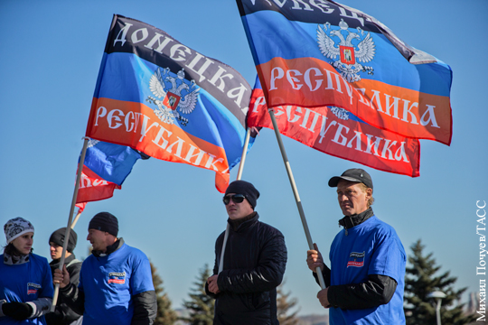Порошенко поманил Донбасс и Крым безвизовыми поездками в Европу