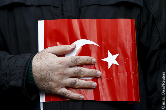 Турецкий министр: Кризис между Москвой и Анкарой может быть урегулирован к марту