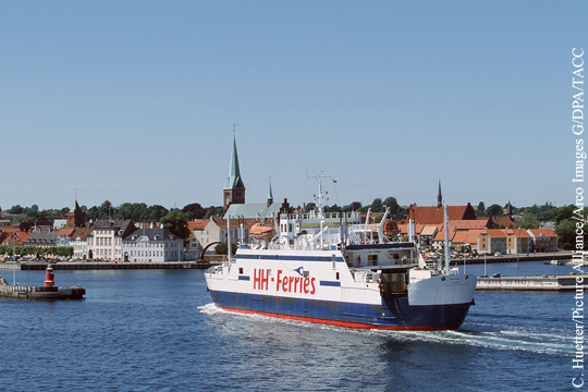 В Дании задержали российское судно с пьяным экипажем