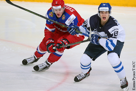 Хоккеисты молодежной сборной России в финале ЧМ уступили Финляндии