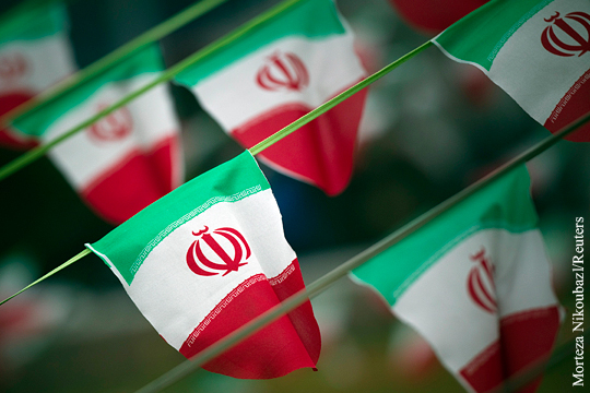 Тегеран обвинил Саудовскую Аравию в нанесении удара по посольству Ирана в Йемене