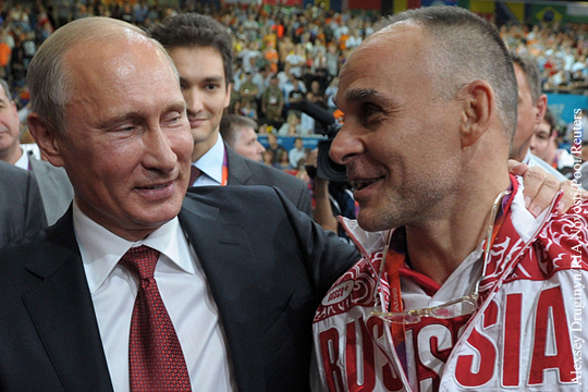 Путин предоставил российское гражданство главному тренеру сборной по дзюдо Гамбе