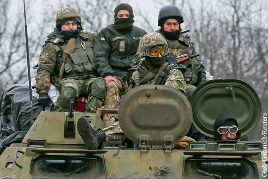 Киев увидел в признании юрисдикции МУС риски для военных в Донбассе