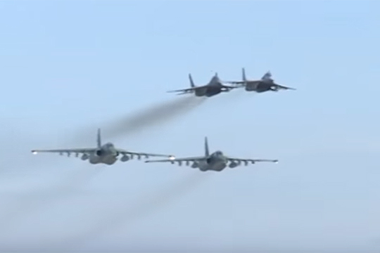Российские летчики впервые атаковали боевиков под прикрытием сирийских истребителей (видео)