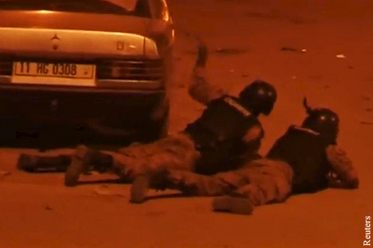 В столице Буркина-Фасо совершено нападение на второй отель