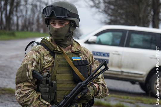 Украинские военные решили выйти из Совместного центра по контролю и координации