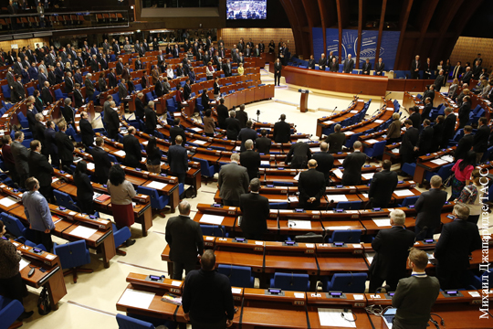 Украинский депутат: ПАСЕ решила наказывать парламентариев за поездки в Крым