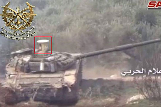 На сирийской бронетехнике установили новую защиту от противотанковых ракет