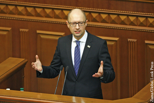 Яценюк предложил Раде поставить на голосование вопрос о доверии кабмину Украины