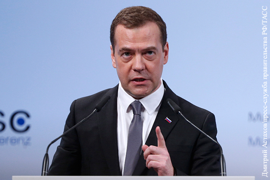 Медведев: Прогноз Путина от 2007 года о плачевном развитии дел в мире оправдался
