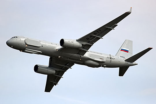 Россия перебросила в Сирию новейший самолет-разведчик
