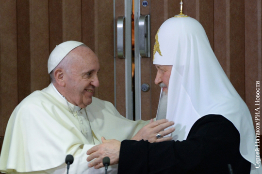 Папа Римский заявил, что вышел счастливым после встречи с патриархом Кириллом
