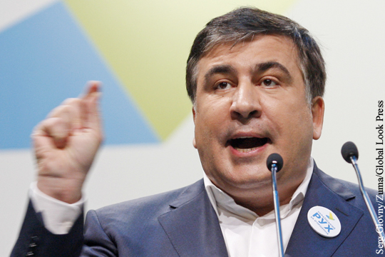 Саакашвили винит за свои провалы Коломойского