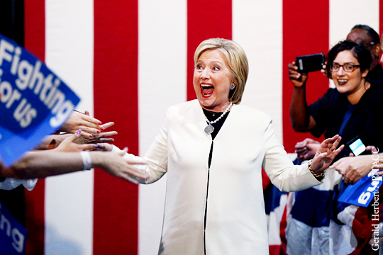 Клинтон победила на праймериз демократов в Вирджинии и Джорджии