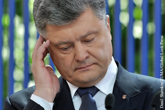 Порошенко предложили взимать плату за пролет над Украиной российских спутников