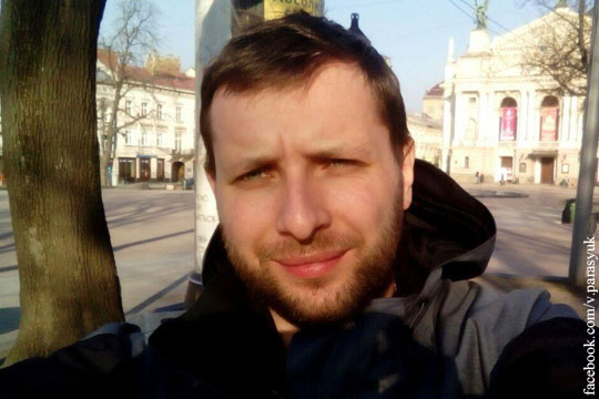 В сорвавшего во Львове флаг России депутата Рады бросили гранату в Киеве
