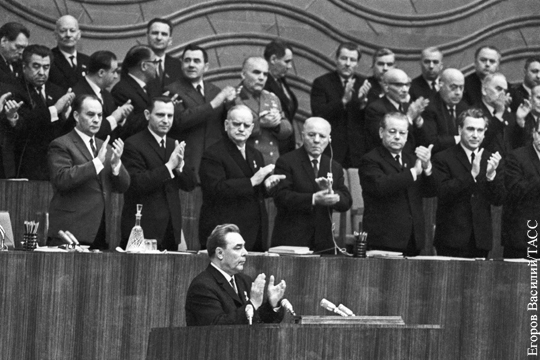 Брежнев занял сталинскую должность, чтобы не повторить судьбу Хрущева
