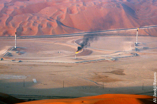 Россия и Саудовская Аравия обсудили заморозку объемов добычи нефти
