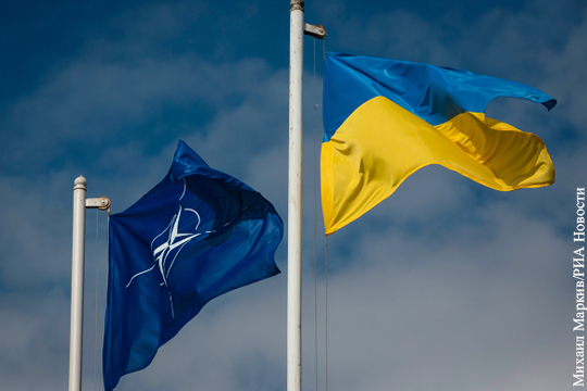 Опрос: Вступление в НАТО поддержали меньше половины украинцев