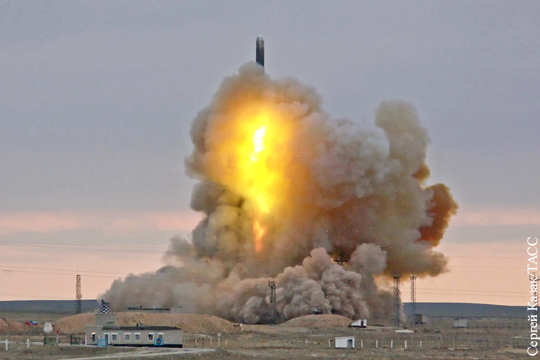 В России испытали баллистическую ракету РС-18 с гиперзвуковым боевым блоком