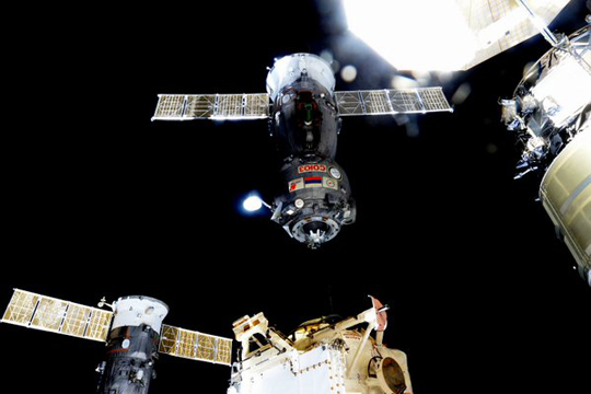 Запуск к МКС первого пилотируемого корабля «Союз МС» перенесен
