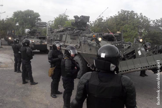 Молдавские социалисты заблокировали движение военной техники США на въезде в страну