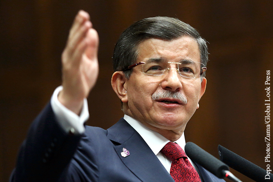 Давутоглу объявил об отставке с поста премьера Турции