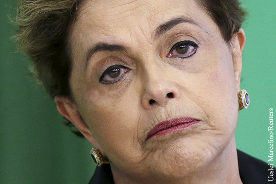 Президент Бразилии отстранена от должности на 180 дней