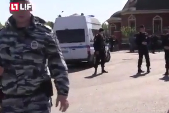 Полиция сообщила о локализации конфликта на Хованском кладбище в Москве