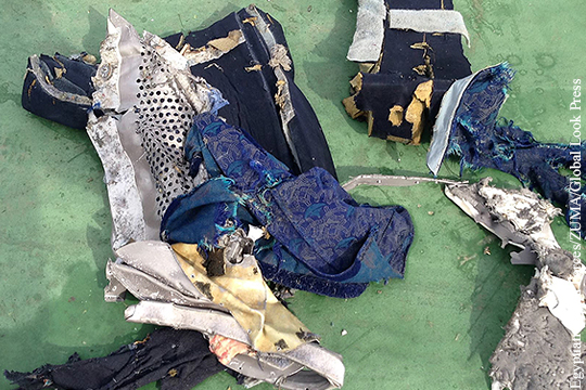 Патологоанатом заявил о взрыве на борту Egyptair