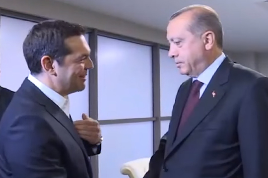 Эрдоган спросил у Ципраса, почему он не надел подаренный галстук (видео)