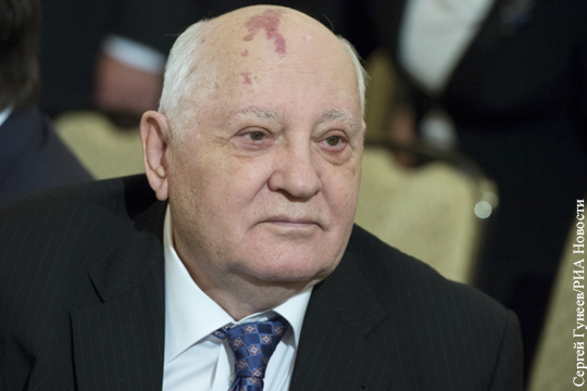 Кремль прокомментировал запрет Горбачеву на въезд на Украину