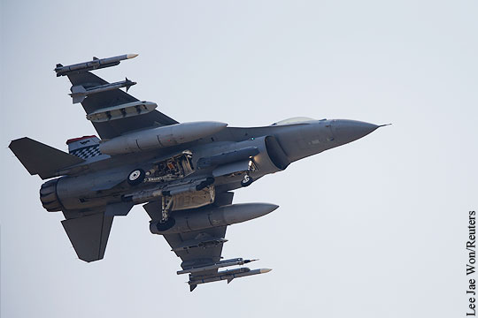 В небе над Джорджией столкнулись два истребителя F-16