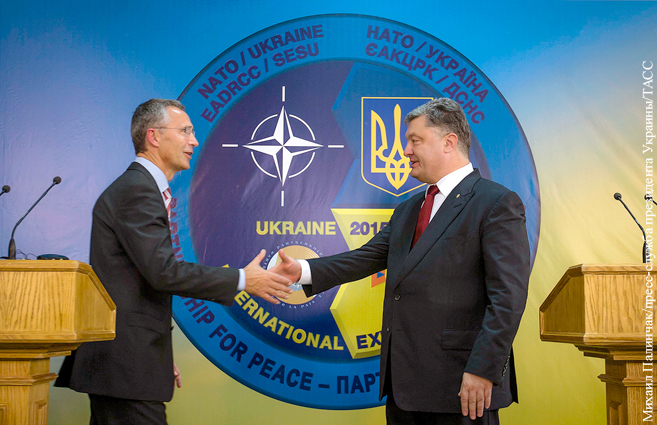 На Украине число сторонников вступления в НАТО превысило число противников