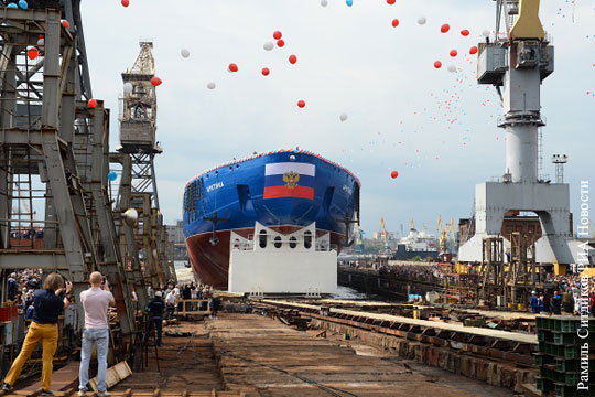 Самый мощный в мире атомный ледокол «Арктика» спущен на воду в Петербурге