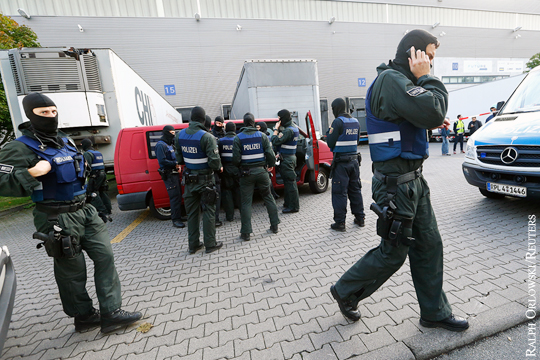 СМИ сообщили о десятках раненых при стрельбе в кинотеатре в Германии