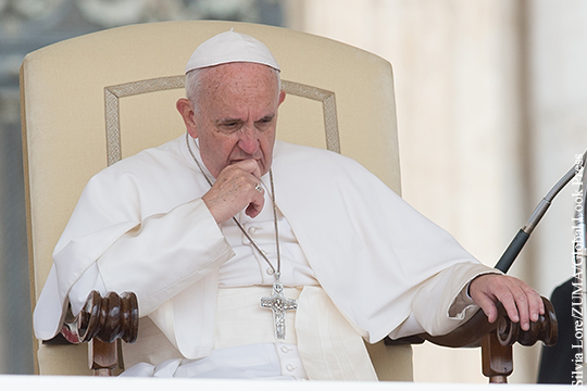 Папа Франциск призвал просить прощения у геев