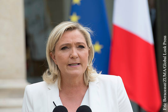 Ле Пен потребовала отменить Шенген ради безопасности Франции