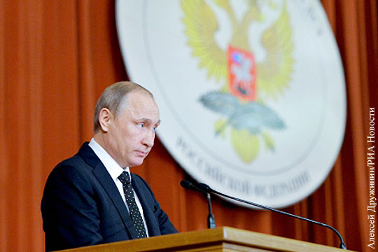 Путин призвал не поддаваться провокациям Запада