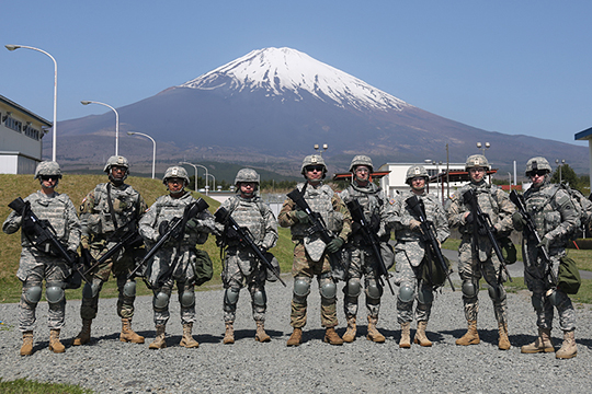 СМИ: США и Япония пересмотрят соглашение о статусе американских войск