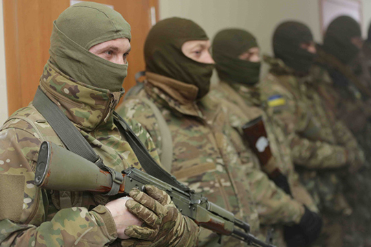 МВД Украины объявило «украденное» оружие «трофейным»