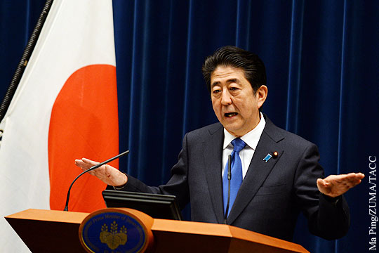 Абэ не исключил изменения пацифистской конституции Японии